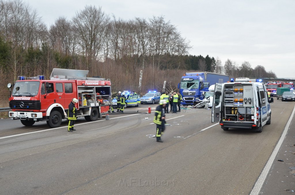 Schwerer VU A 1 Rich Saarbruecken kurz vor AK Leverkusen P054.JPG - Miklos Laubert